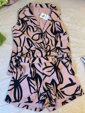 Fancy two piece Short outfit